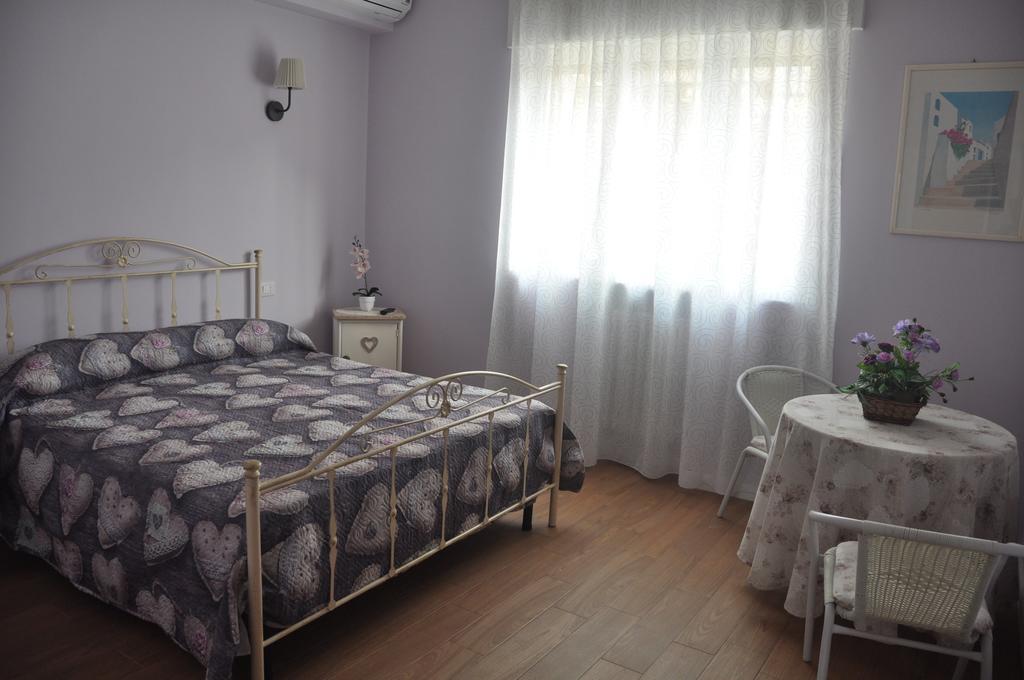 Casa Gioia Bed and Breakfast Taranto Exteriör bild
